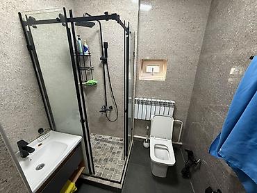 Продажа домов: 5 комнат, 100 м², 4 соток, Бишкек, Собственник — 8