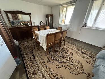 işlenmiş metbex mebelleri: İşlənmiş, Komod, Masa və oturacaqlar, Divan