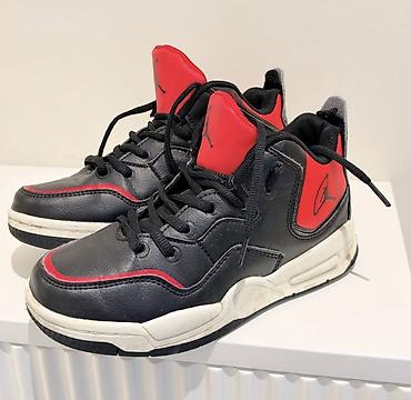 обувь джордан: Кроссовки баскетбольные Nike Jordan (модель в стиле mid/high) - Цвет — 1