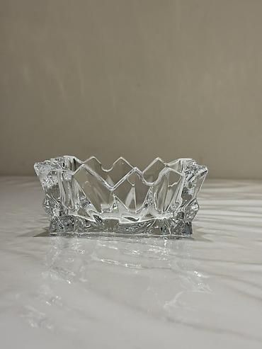 kul qabı: Bohemia Jihlavske Glacier Ashtra xrustal kül qabı. Karacadan alınıb — 2