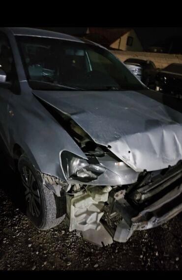 б3 седан: Volkswagen Polo: 2012 г., 1.6 л, Механика, Бензин, Седан