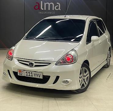 ваз лада 21011: Honda Fit: 2002 г., 1.3 л, Автомат, Бензин, Хэтчбэк — 3
