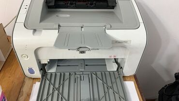 принтер и сканер цветные: Продается принтер НР LaserJet P1102. В хорошем состоянии. Забирать с