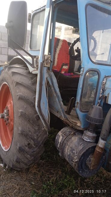 Тракторы МТЗ (Беларус): Продаю МТЗ 50 двигатель 80,Плуг, Бороон, в хорошем состоянии цена — 10