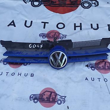решетка гольф 2: Решетка радиатора Volkswagen Golf 1JAGU AGU 2001 (б/у) — 1