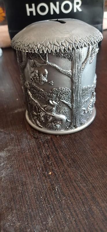 Əntiq qablar: Ручная работа 
кто может читайте на кофейнике слова — 20