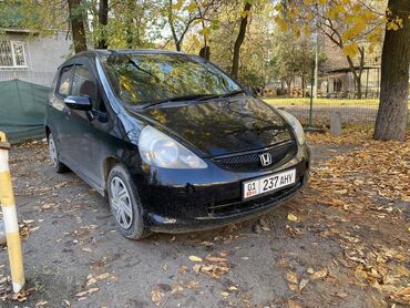 galaxy fit: Honda Fit: 2006 г., 1.5 л, Вариатор, Бензин, Седан