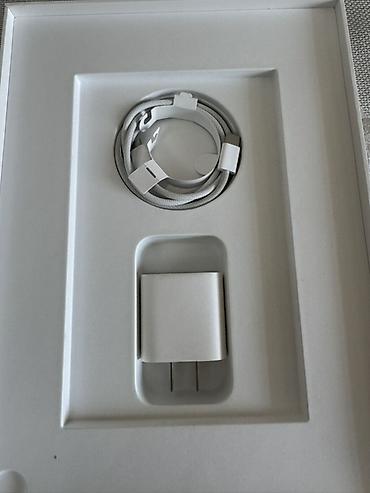 Apple iPad: Apple iPad (Space Gray) – planşet Xüsusiyyətlər: - Korpus: Space Gray — 2