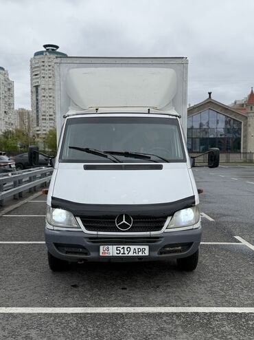 машина форестер: Жүк ташуучу унаа, Mercedes-Benz, Стандарт, 3 т, Колдонулган