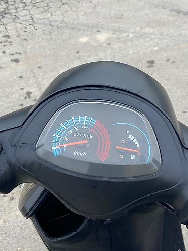 skuter teker: - Zigzag, 50 sm3, 2450 km — 3