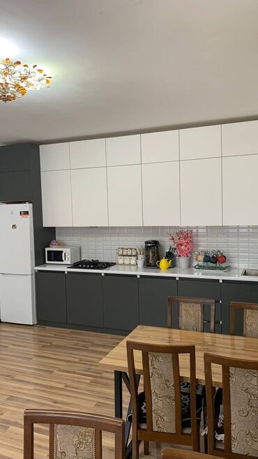 Посуточная аренда комнат: 350 м², С мебелью — 15