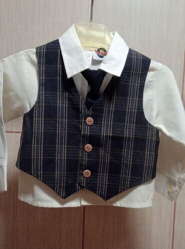 kozni prsluk nov: Elegantni komplet za dečake,vel.2 Košulja, teget kravata koja se