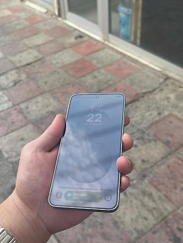 iphone se3 qiyməti: Samsung Galaxy S25, 256 GB, rəng - Gümüşü, Sensor — 2