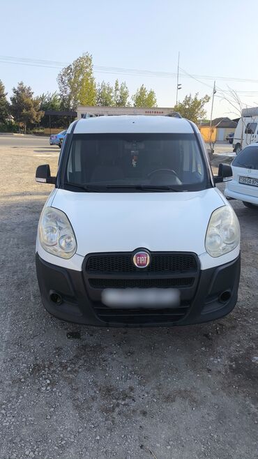 Fiat: Fiat Doblo: 1.4 l | 2012 il 260 km Van/Minivan