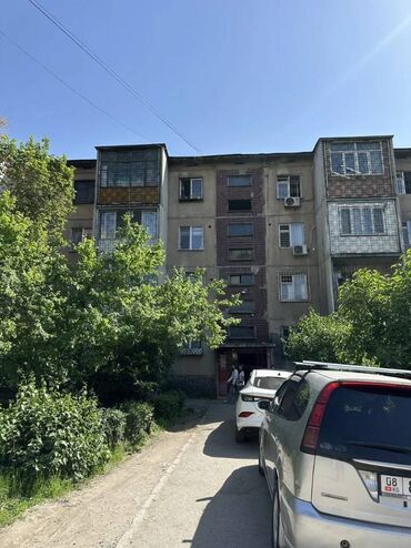 Продажа квартир: 3 комнаты, 58 м², 104 серия, 1 этаж, Старый ремонт