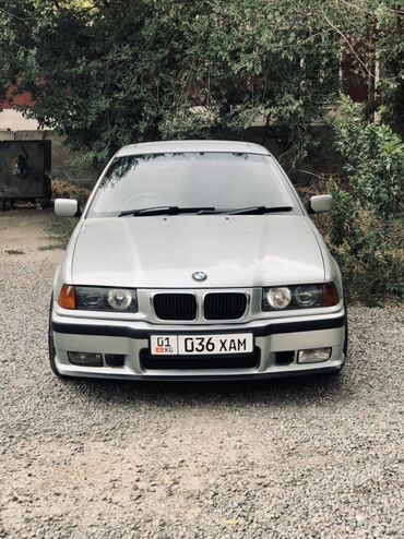 е 36: BMW 3 series: 1997 г., 2.5 л, Механика, Бензин, Седан