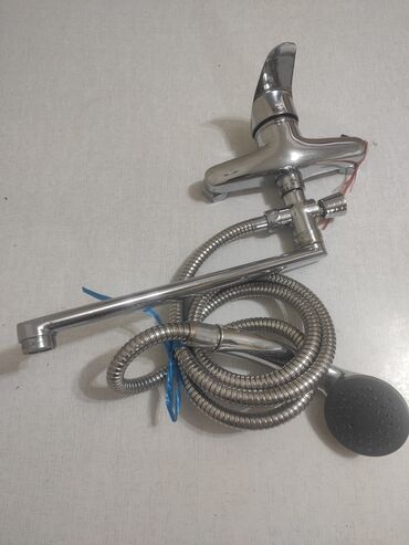 Смесители для раковин: Смесители для ванной, кухни, умывальника, б/у и новые. Проверены, все — 4