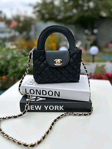 balenciaga kopija: 3999 din
21x12
💋 — 2