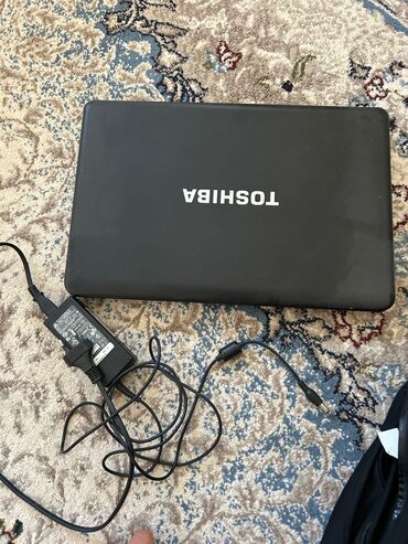 купить экран для компьютера: Ноутбук, Toshiba, Для несложных задач