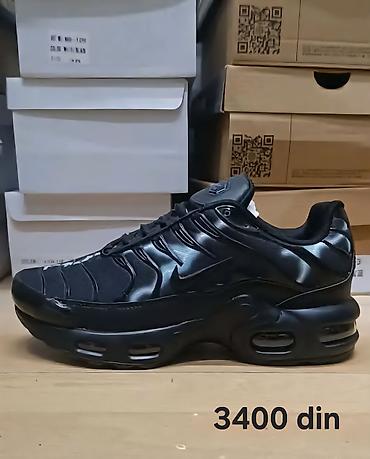 puma jam: Nike patike

TN
CORTEZ
FORCE
SHOX

36-46

Cene su na slikama — 7