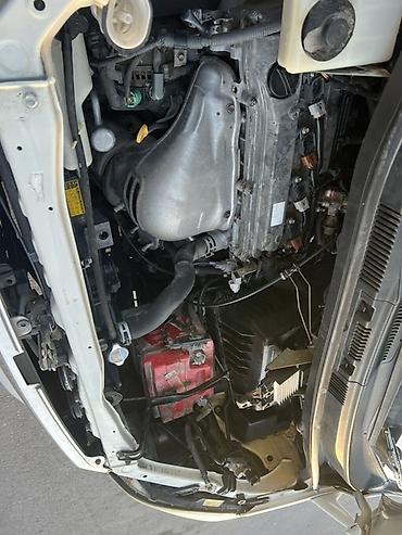 Toyota: Toyota Voxy: 2006 г., 2 л, Автомат, Бензин, Минивэн — 6