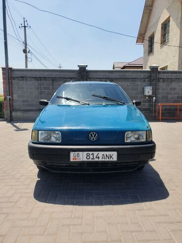 пасат в3: Volkswagen Passat: 1991 г., 1.8 л, Механика, Бензин, Универсал