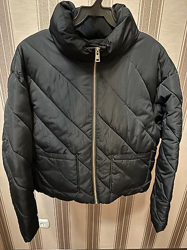 пуховик от: Продаю куртку Zara,размер подойдет на S и М.Сами покупали за 7000.Цена — 3