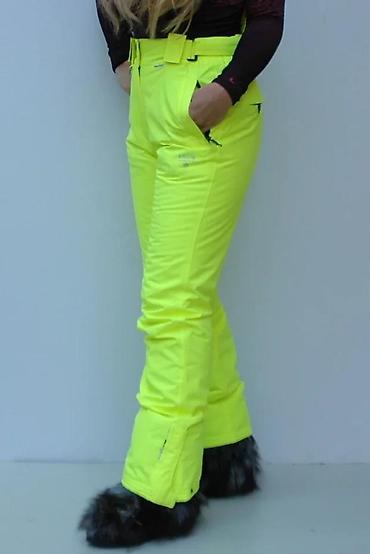 Ski pantalone: Ženske skijaške pantalone u jarko neon žutoj boji, dizajnirane za — 3