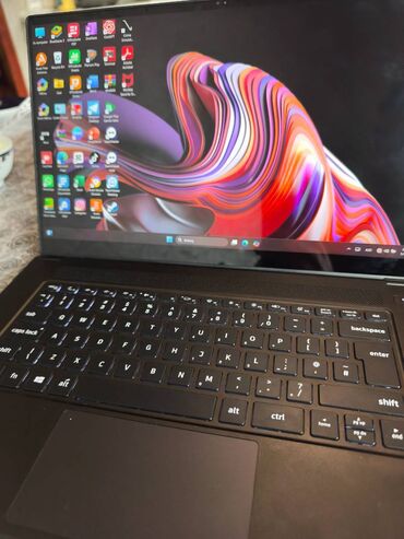 Noutbuk və netbuklar: Intel Core i7, 16 GB, 12 "