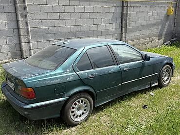 е34 кузов: BMW 3 series: 1992 г., 1.8 л, Механика, Бензин, Седан — 3