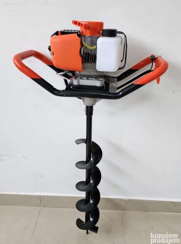Ostali alati i mašine: Prodajem nov i kvalitetan benzinski bušač rupa. Snaga: 52 CC Model — 11