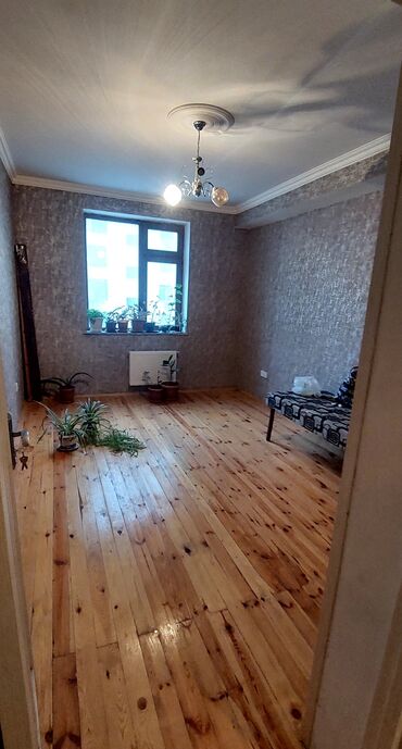 аренда квартир помесячно: Bina evi kirayə verilir 3 otaqlı 3 balkonlu Ramanı sosial binalar