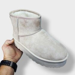 Ugg obuća: 11. UGG ❤️

Vel.: 36-41
Cena: 3700 din 🎀
US🤍 — 2