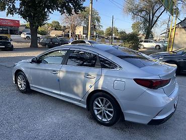 honda git: Hyundai Sonata: 2018 г., Газ — 4