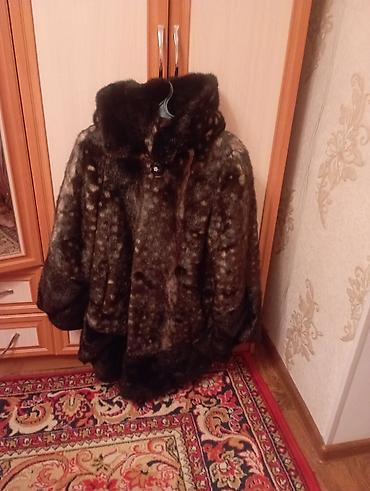 Шубалар: Шуба из натурального меха темно-коричневого цвета с эффектным — 2