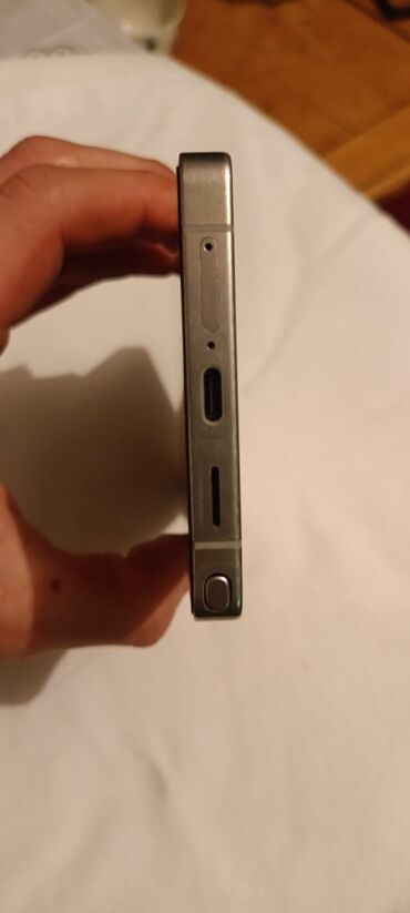 Samsung: Samsung S25 Ultra, 256 GB, rəng - Boz, Simsiz şarj — 8