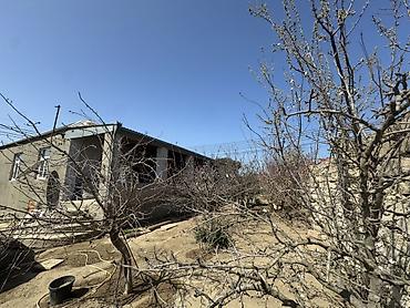 Daşınmaz əmlak: 4 otaqlı, 120 kv. m, Orta təmir — 10