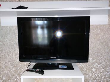 tv samsung 108 cm: İşlənmiş Televizor Samsung Led 82" Ünvandan götürmə