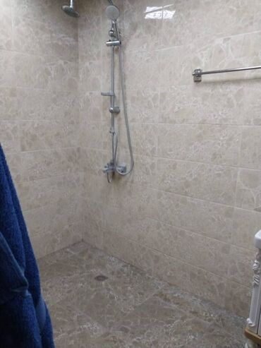 Uzunmüddətli kirayə mənzillər: Qara Qarayev metrosuna yaxın, yeni tikili, 20 mərtəbəli binanın 15-ci — 11