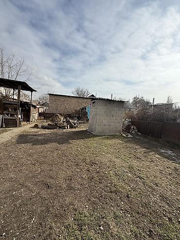 Продажа коттеджей и домов: 📍 В селе Кожомкул (Военно-Антоновка) продается полдома на участке 7,5 — 5