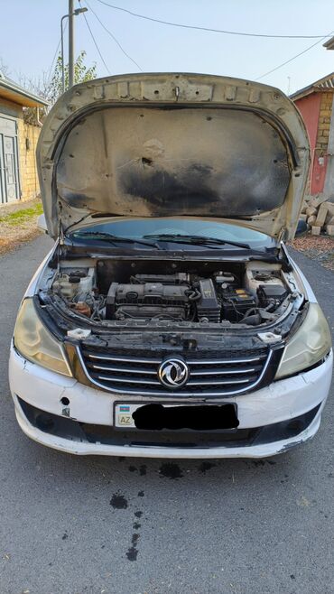 Avtomobil salonu üçün digər detallar: Dongfeng S30 sedan – komfortlu və geniş salon . Tecili satilir — 8