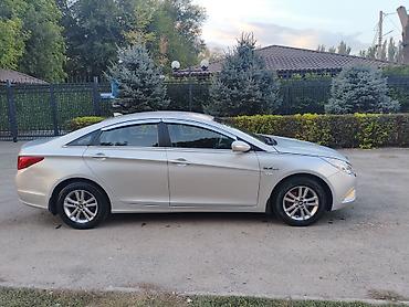 Hyundai: Hyundai Sonata: 2011 г., 2 л, Автомат, Газ, Седан — 3