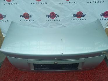 Крышка багажника Audi A4 B5 1.6 БЕНЗИН 1999 (б/у)