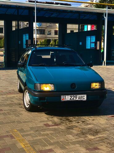 Volkswagen: Volkswagen Passat: 1990 г., 1.8 л, Механика, Бензин, Универсал