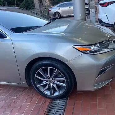 Lexus: Lexus ES: 2017 г., 2.5 л, Вариатор, Гибрид, Седан — 3