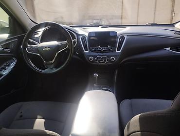 yalquzaq moto: Chevrolet Malibu RS sedan - Korpusu: qara rəng, aerodinamik kuzov — 7