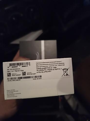 galaxy buds live: Samsung Galaxy Buds4 simsiz qulaqlıq Model: SM-R540 (qara) Qutuda — 3
