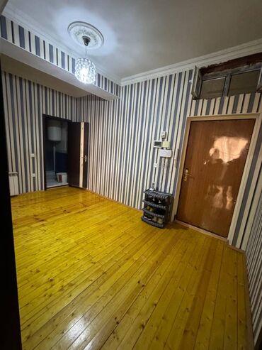 Uzunmüddətli kirayə mənzillər: 9 mkr,Tərlan şadlıq sarayı ilə üzbəüz,17 mərtəbənin,4-cü — 9