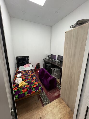 Магазины: Сдаю Магазин, Отдельностоящий магазин, 130 м² Действующий, С оборудованием, С ремонтом, Вода, Электричество, 1 линия, Комната для персонала, Кондиционер — 22