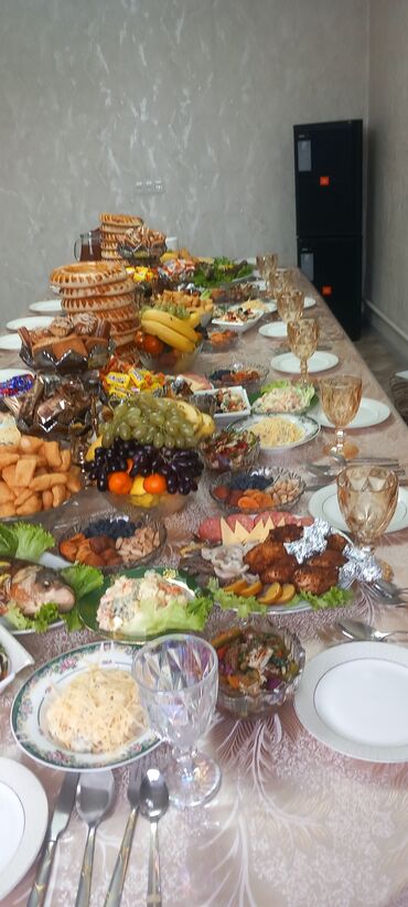 Посуточная аренда домов: 150 м², 5 комнат, Балкон застеклен at lalafo.kg — 18 Посуточная аренда домов: 150 м², 5 комнат, Балкон застеклен — 18